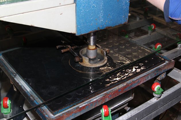 Фрезеровка стекла