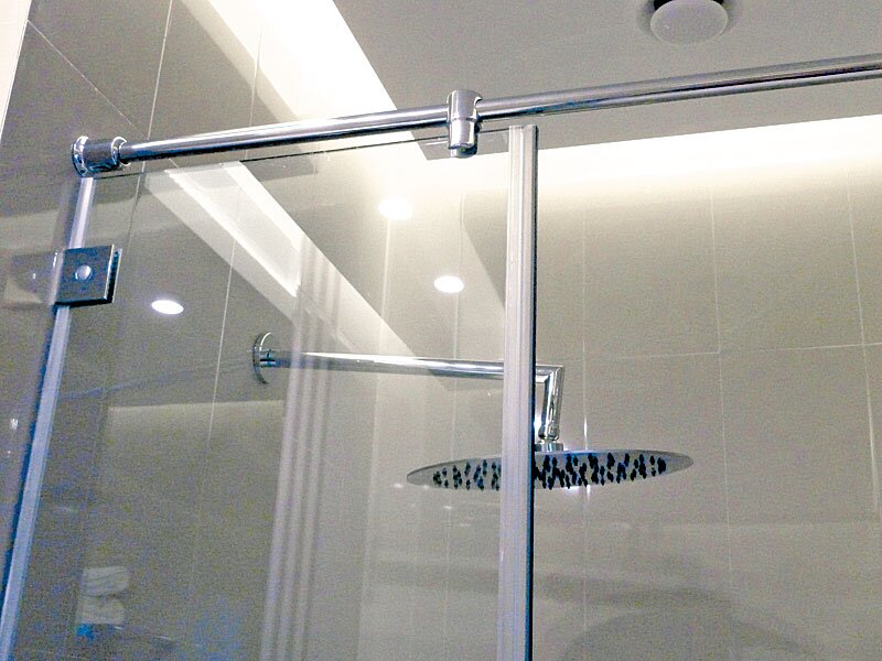 Фурнитура для душевого ограждения