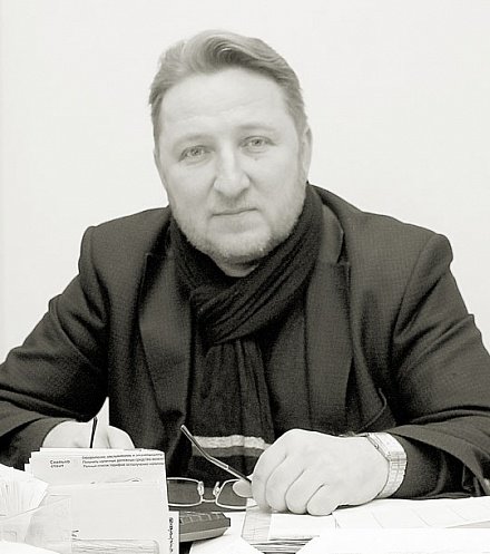 Изображение сотрудника компании