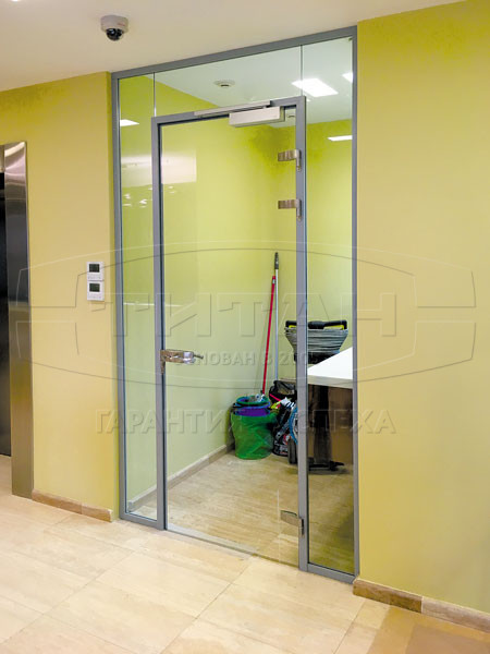 01_маятниковые двери_06